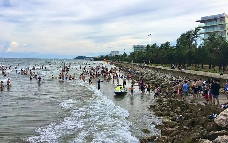 Bãi biển Flc Sầm Sơn