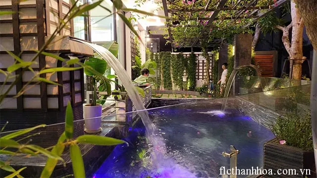 bể bơi leves villa rất đẹp