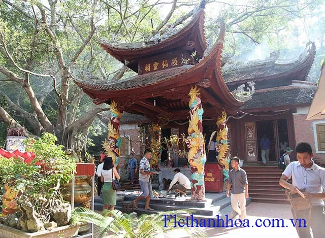 đền cô tiên sầm sơn