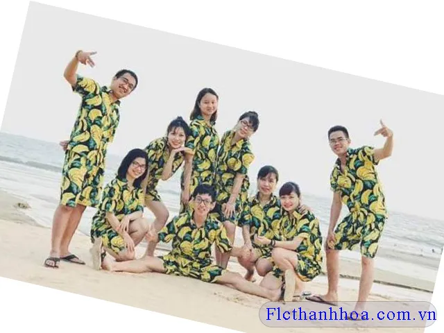 Đồng phục đi biển cho nhóm bạn hay công ty