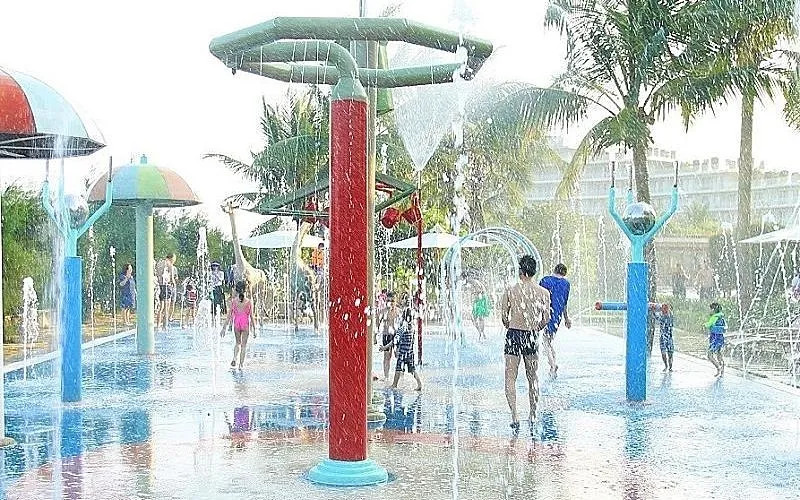 khu vui chơi dưới nước